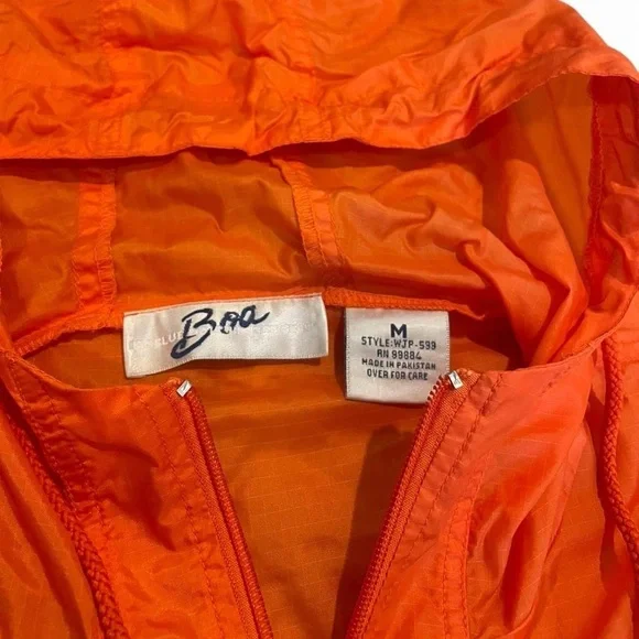 NCAA Auburn University Vintage Orange Windbreaker Jacket - Picture 4 of 4